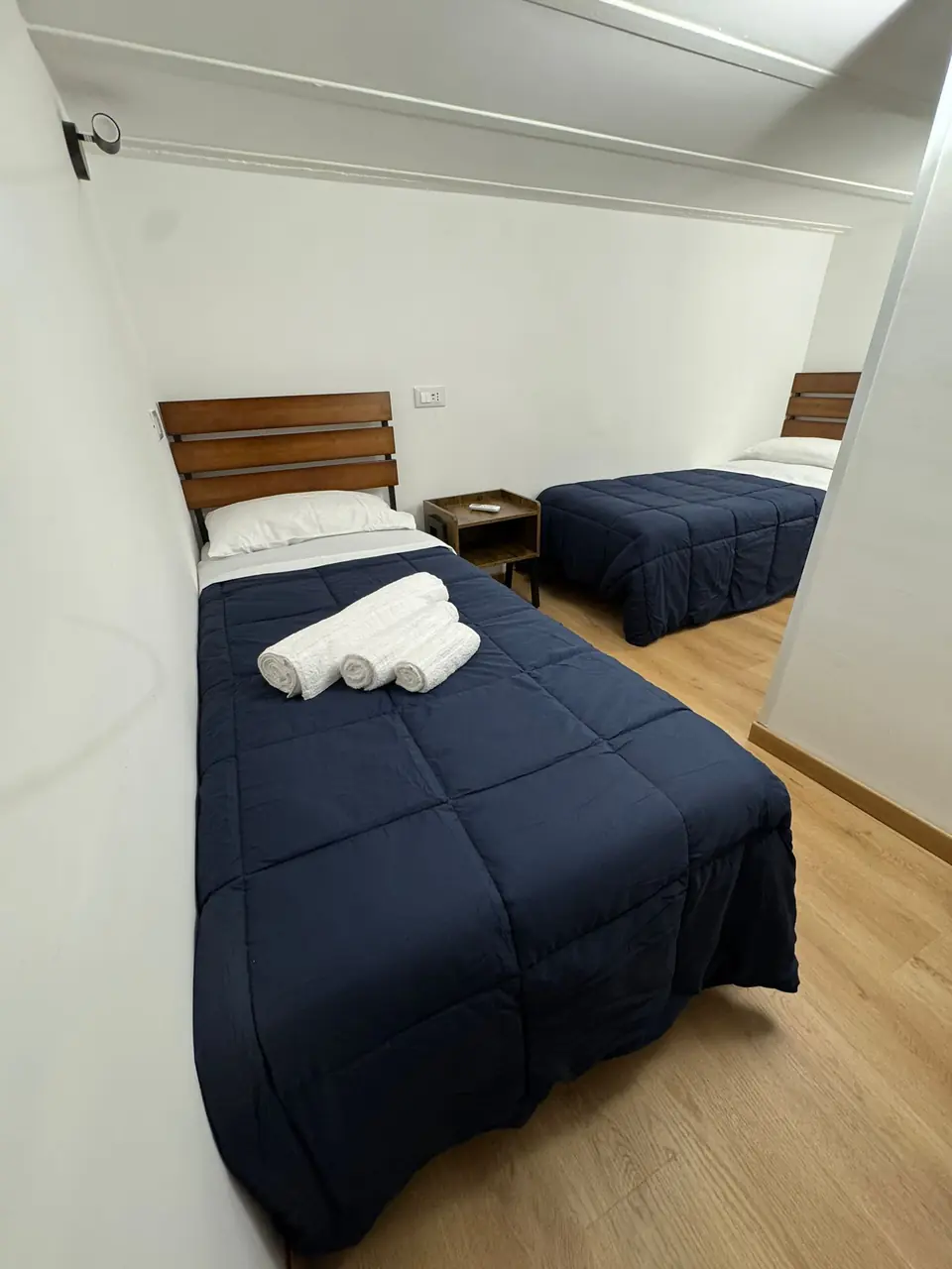 Seconda camera con letto blu